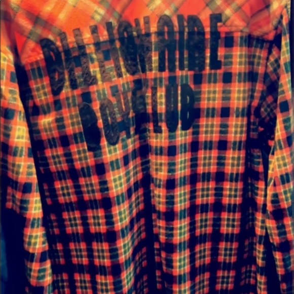 Billionaire Club - Picture 1 of 2